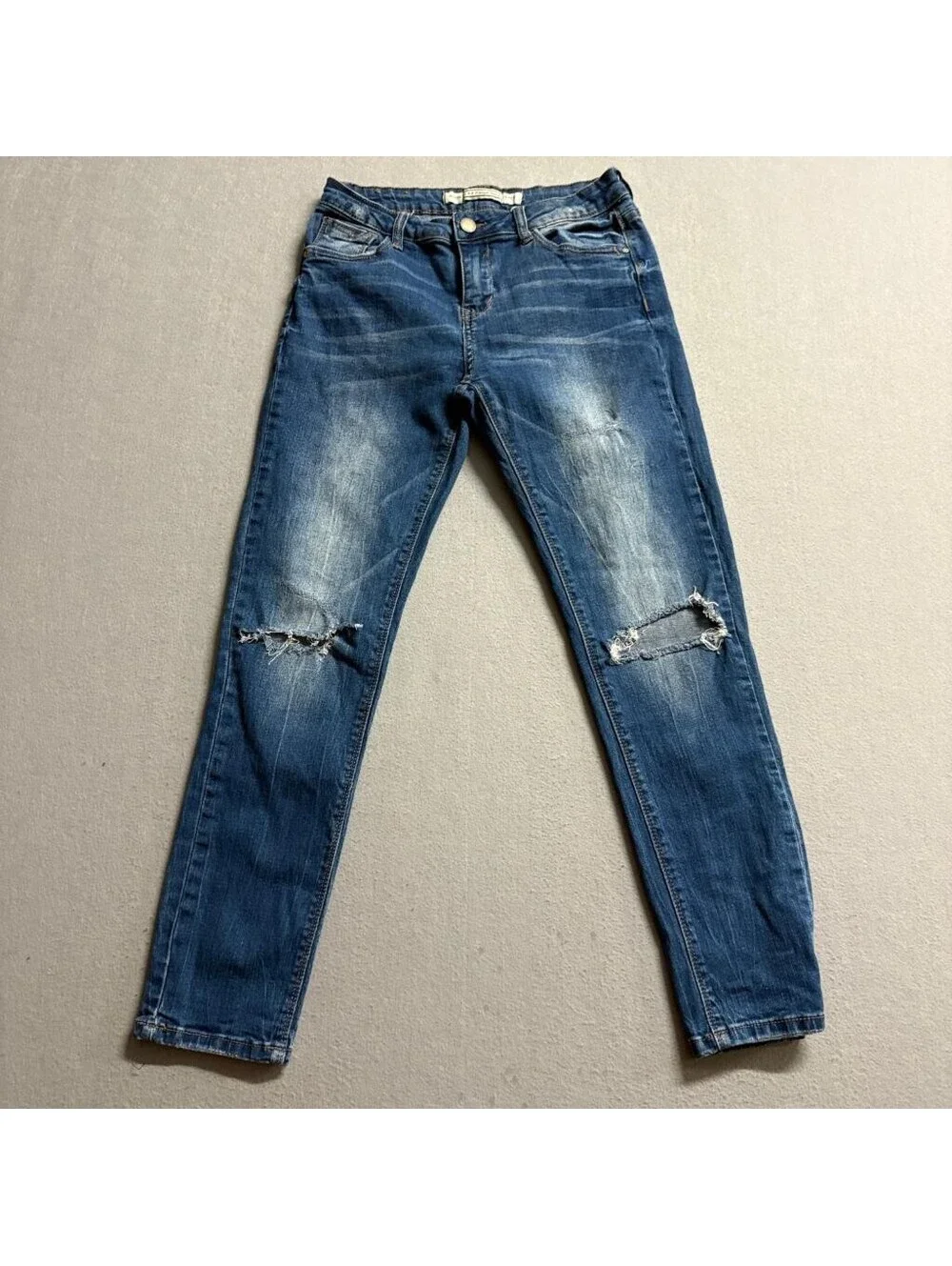 I & M Premium Jeans Womens Size 9 Blue Mid Rise Distressed Ripped Knee Skinny